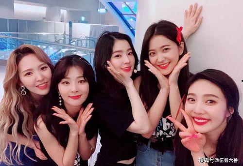 泉奈女团爆料视频大全下载,独家揭秘幕后故事与精彩瞬间 第1张 泉奈女团爆料视频大全下载,独家揭秘幕后故事与精彩瞬间 第1张