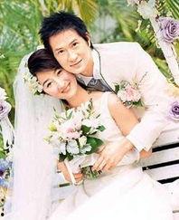 香港娱乐圈爆料姐弟恋,年龄差距下的爱情火花 第1张 香港娱乐圈爆料姐弟恋,年龄差距下的爱情火花 第1张