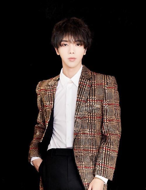 国外明星爆料事件视频在线观看,揭秘娱乐圈不为人知的一面  第3张